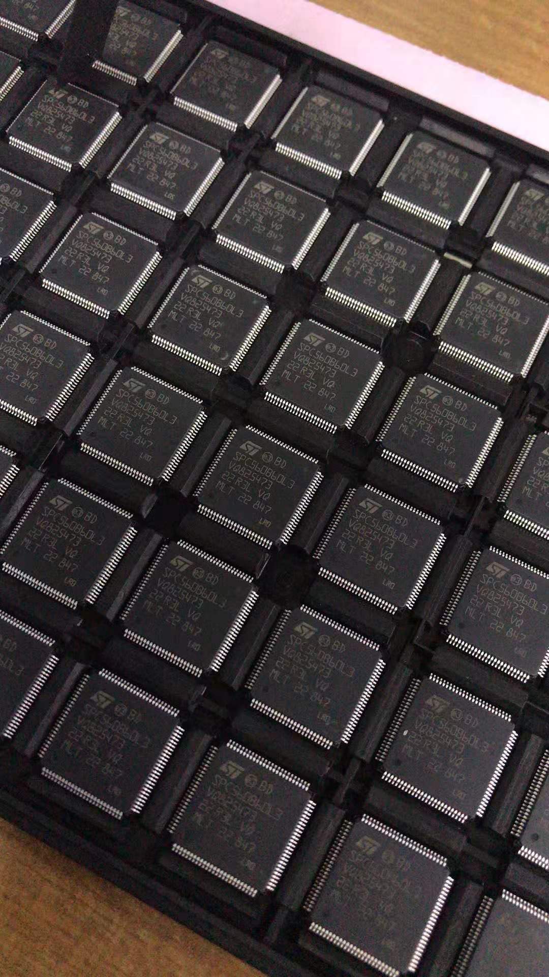 SPC560B60L3 MCU Virgin Chip for landrover